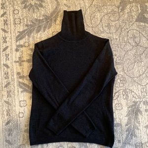 Merino wool turtleneck